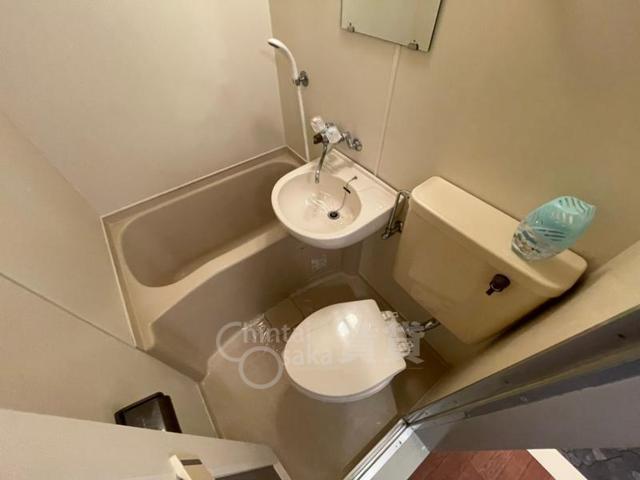 阪急箕面線 桜井駅 徒歩16分 3階建 築40年のトイレ写真