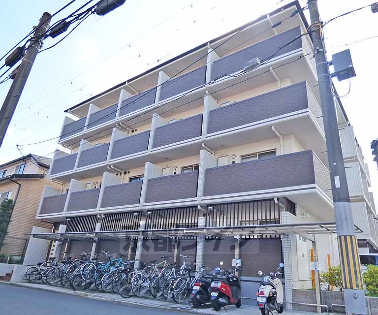 地下鉄烏丸線 北大路駅 徒歩22分 築8年