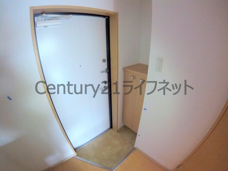 セレニテ天六西の玄関写真