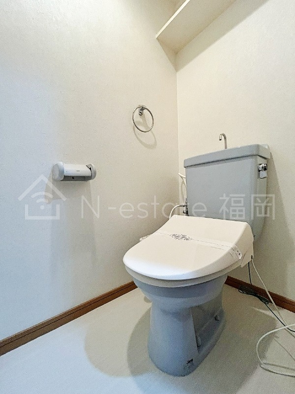 地下鉄空港線 唐人町駅 徒歩8分 4階建 築30年のトイレ写真