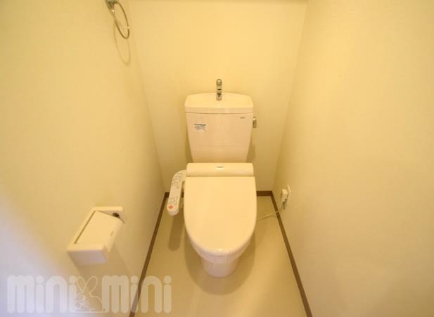 フェニックス本町のトイレ写真