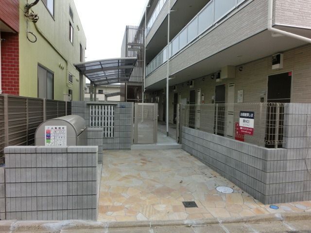 エントランス　エントランス入口