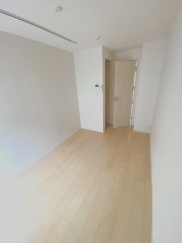MELDIA西川口の居間写真