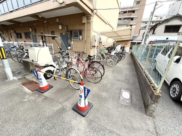 長岡マンションの外観写真