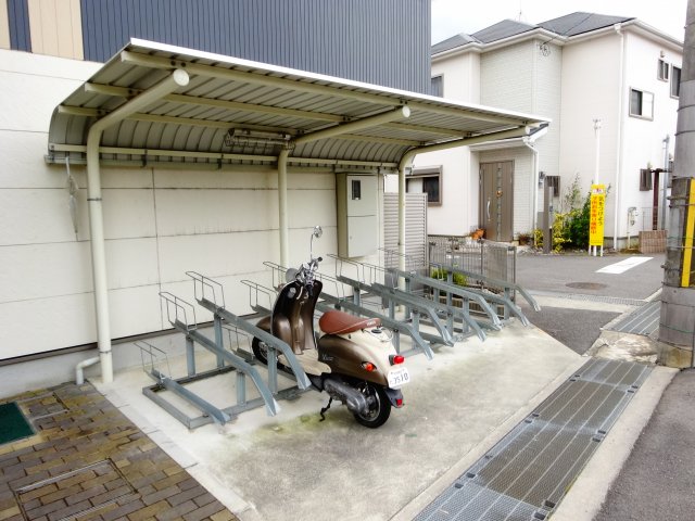 フローラ河内長野の外観写真
