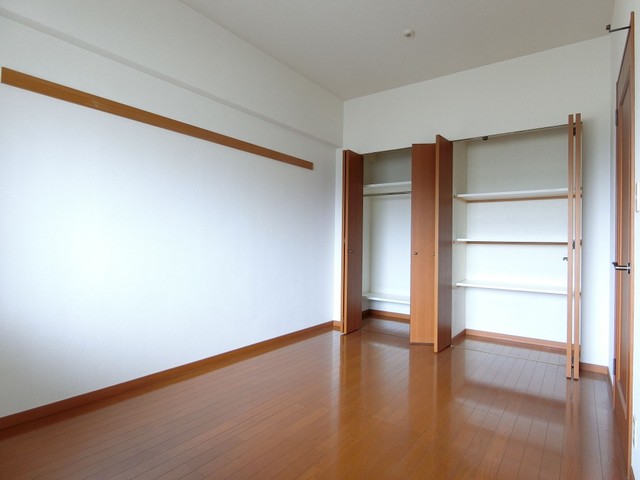 収納　【洋室】別部屋（同型）・参考画像