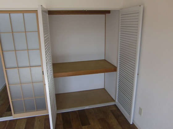 収納　※別部屋の写真です