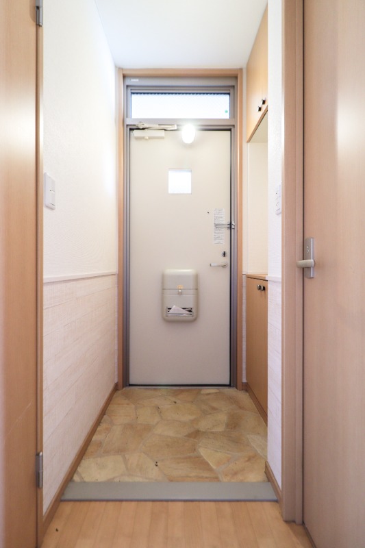 玄関　図面と現状に相違がある場合には現状を優先