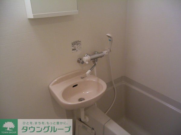 フェニックス伊勢佐木町弐番館の風呂写真