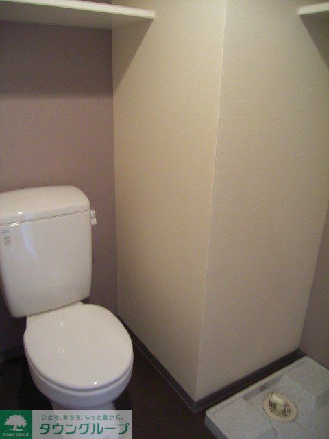 フェニックス伊勢佐木町弐番館のトイレ写真