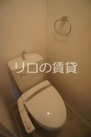 トイレ　別号室