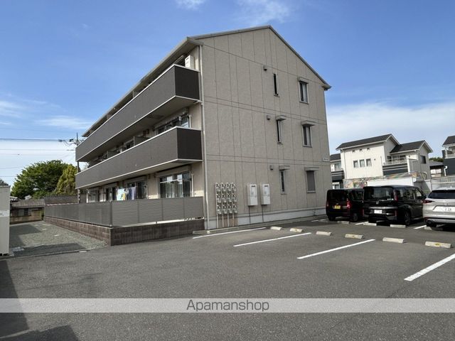 東武小泉線 小泉町駅 徒歩8分 築10年