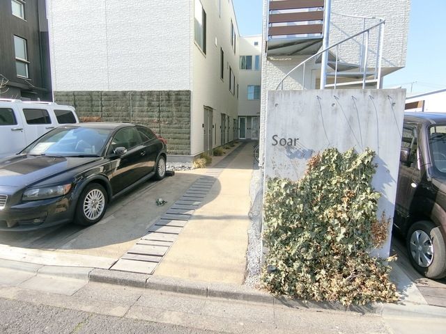 エントランス　★お部屋探しは株式会社タウンハウジング東京まで★