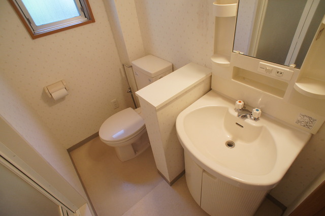 しぶやグランドハイツのトイレ写真