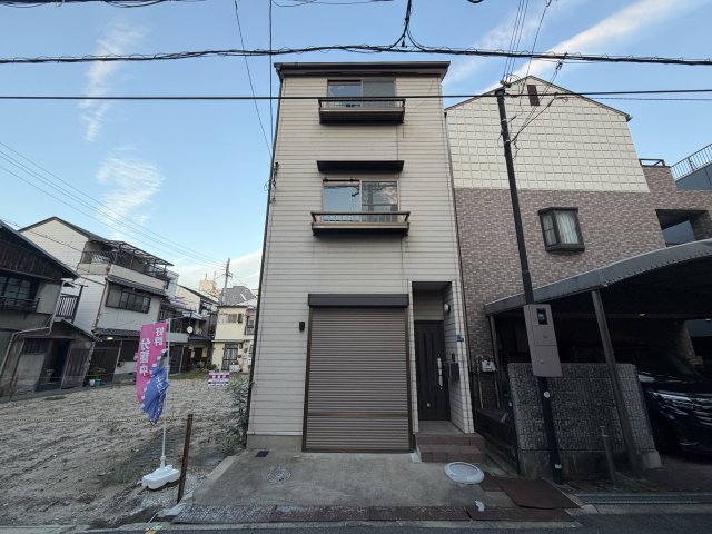 谷町7丁目貸家の外観写真
