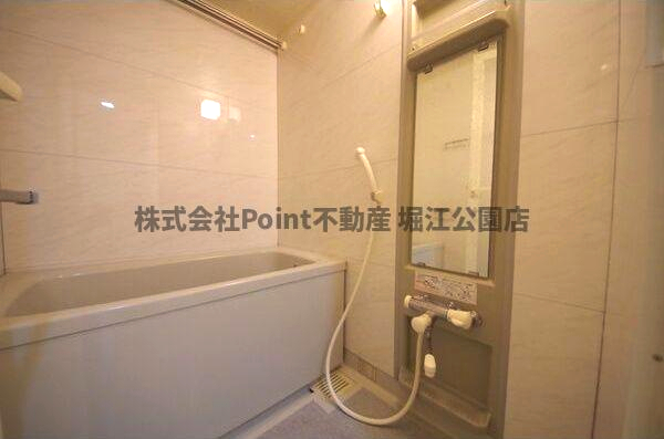 地下鉄千日前線 西長堀駅 徒歩5分 14階建 築28年の風呂写真