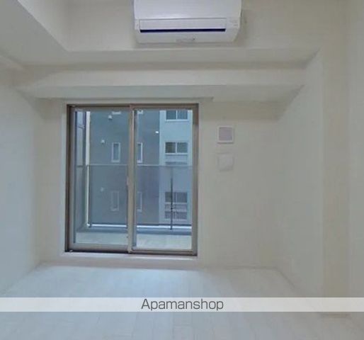 ブランシエスタ入谷グランデの居間写真
