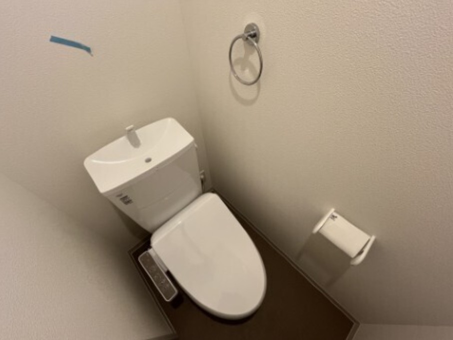 ジーメゾン柏松葉町キーファのトイレ写真