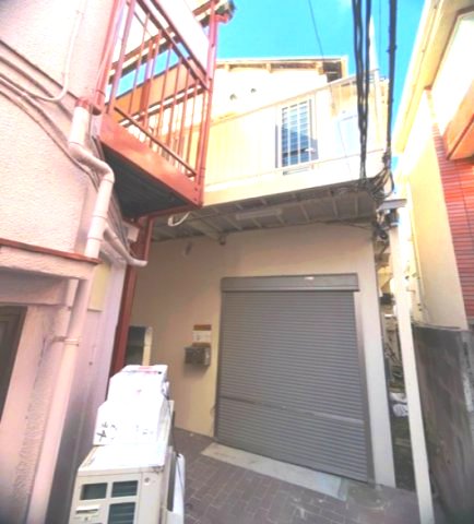 建物外観　落ち着いた雰囲気。