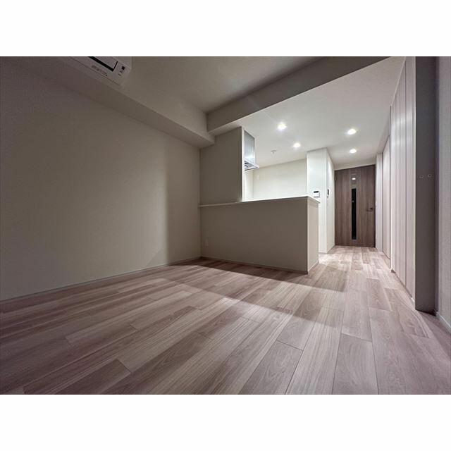 居室・リビング　※写真は0503号室