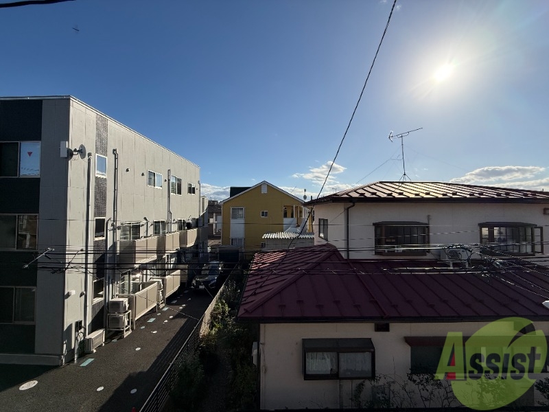 眺望　調節が可能です。閑静な住宅街という印象を受けました。
