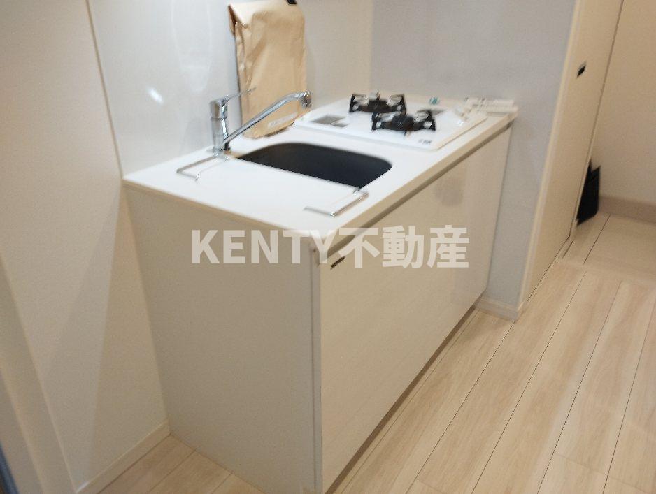 キッチン　コンパクトなキッチンで掃除もラクラク
