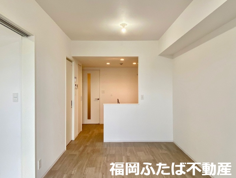 アスシード春日宝町の居間写真