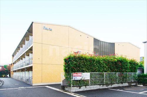 プラウド世田谷の外観写真