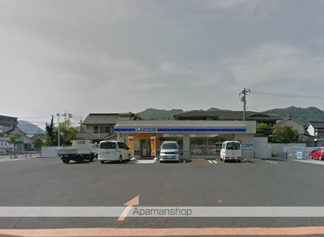 コンビニ　ローソン（コンビニ）まで567m