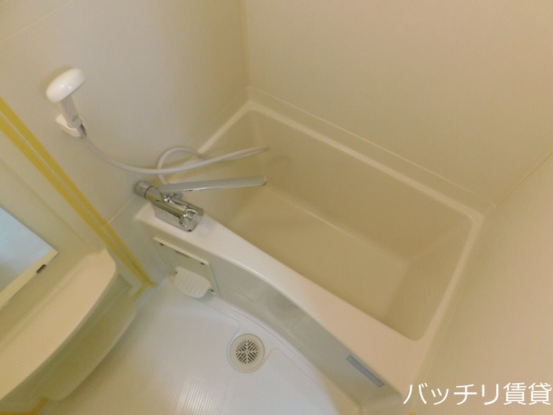 バス・シャワールーム　※同マンション別部屋写真の為、現状優先。