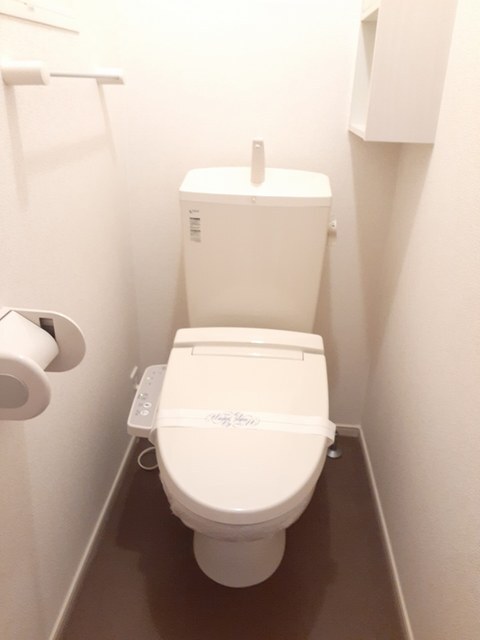 ヌーヴェルデ・ポート 2のトイレ写真