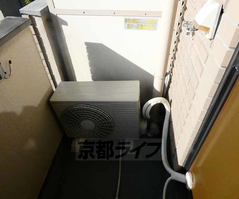その他設備　洗濯機が置けます。