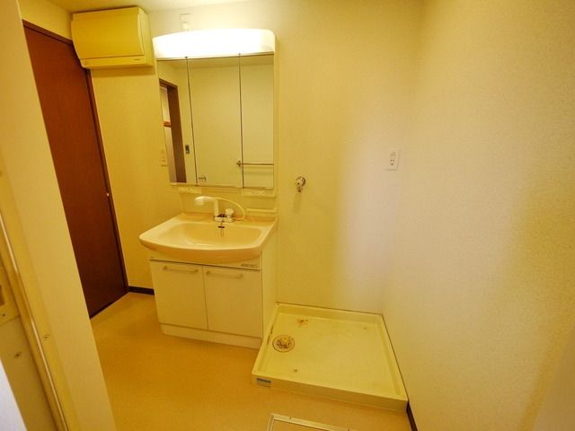 洗面設備　洗面脱衣所です