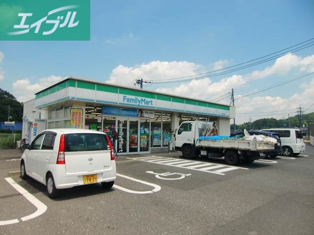 コンビニ　ファミリーマート東岡山駅前店（コンビニ）まで137m