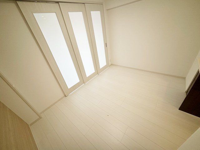居室・リビング　玄関