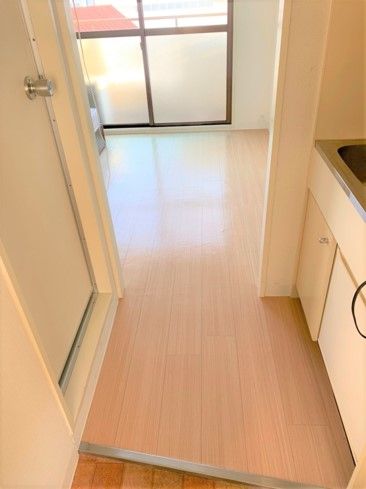 シャトーメルヘンの玄関写真