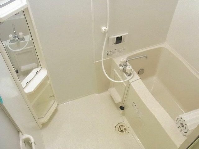 バス・シャワールーム　別タイプ部屋　参考写真です