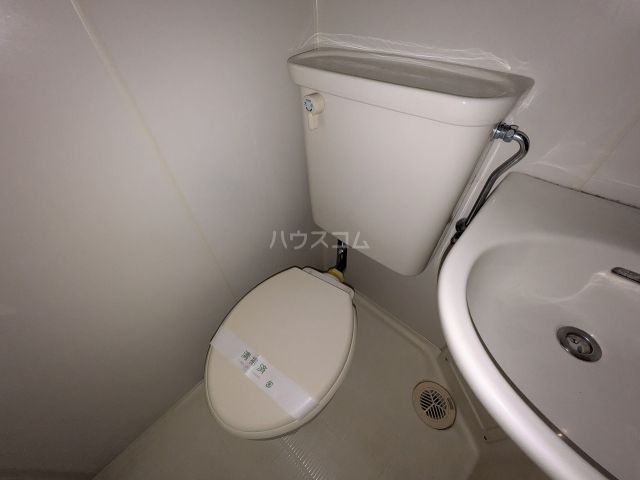 メゾンルミネのトイレ写真