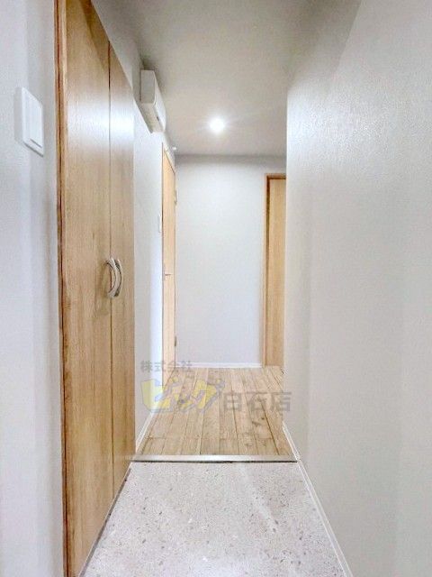 玄関　広々とした玄関です♪