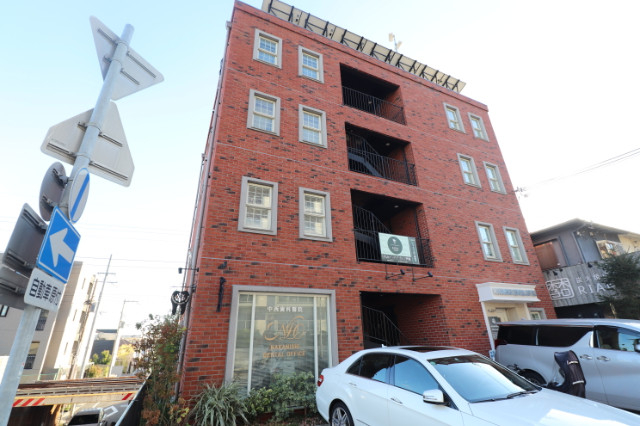 建物外観　芦屋市東山町「Ｃｏｍｏｄｏ　ｃｏｃｏ芦屋」