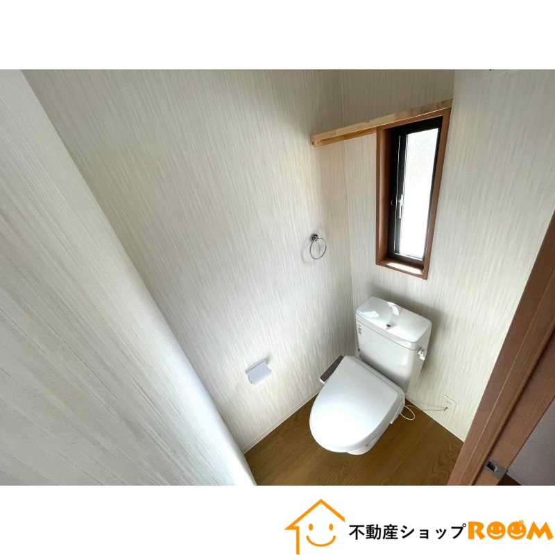 ＪＲ鹿児島本線 西牟田駅 徒歩12分 2階建 築6年のトイレ写真