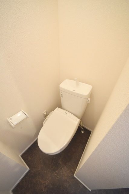 トイレ　★お部屋探しは株式会社タウンハウジング東京まで★