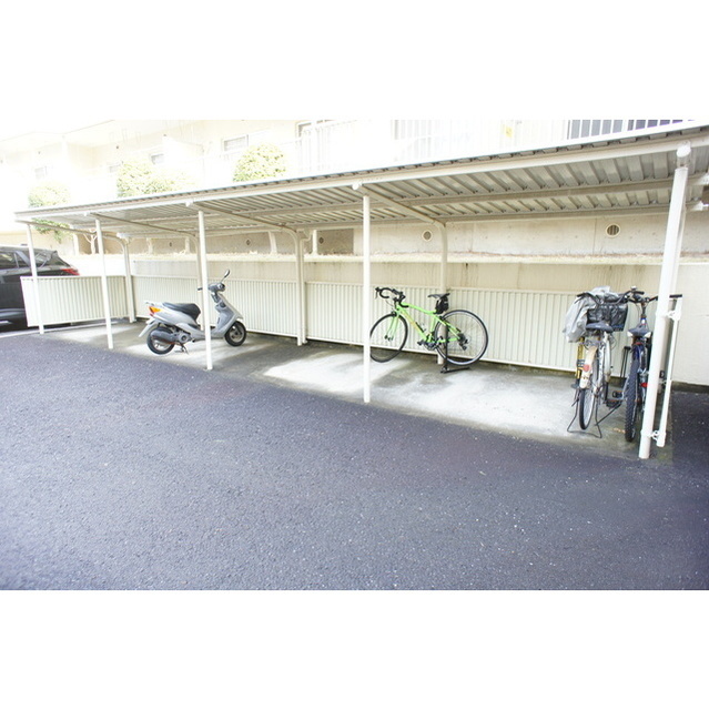 ロビー　駐輪場