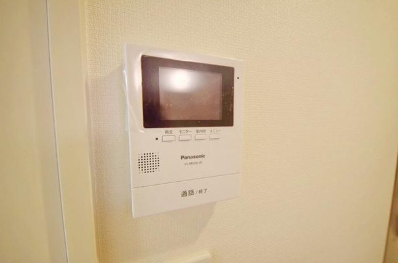 セキュリティ　☆安心のTVモニター付きインターホン☆
