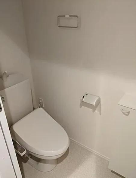 都営大江戸線 両国駅 徒歩5分 4階建 築6年のトイレ写真