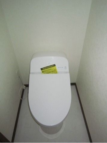 グランヴィスタ四ツ谷のトイレ写真