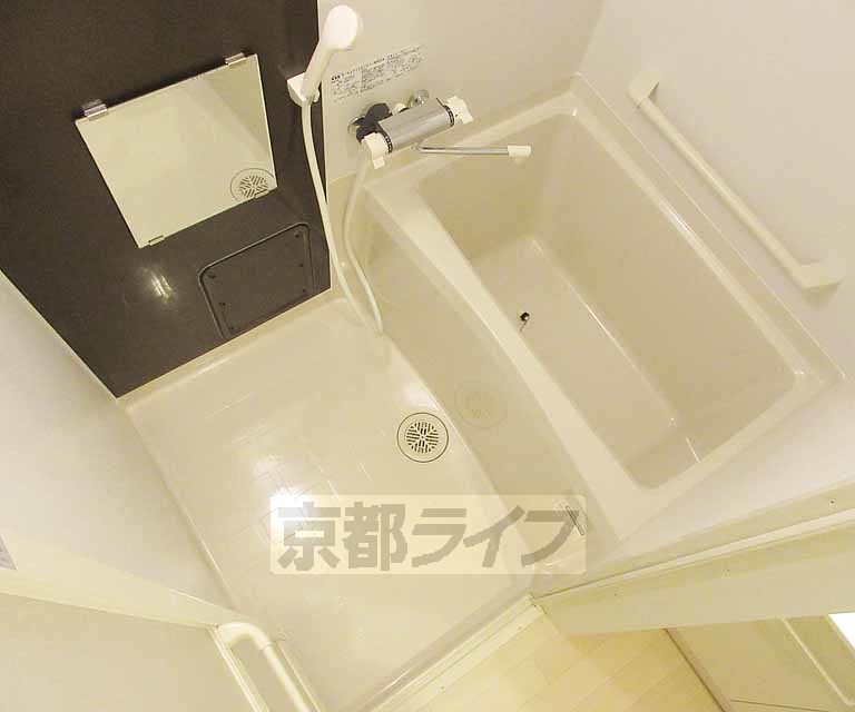 バス・シャワールーム　綺麗なお風呂！