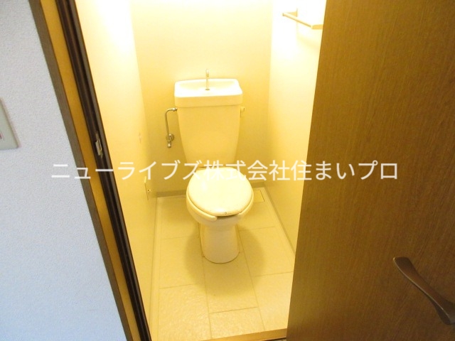 ソレイユ神田1棟のトイレ写真