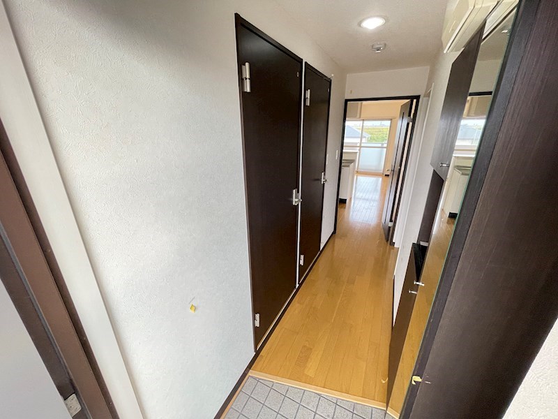 アヴァンティAの玄関写真