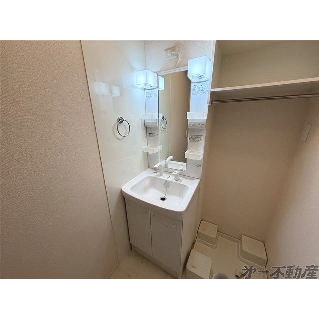 洗面設備　洗髪洗面化粧台